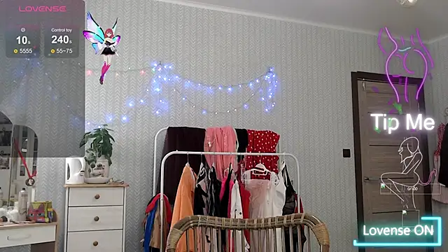 Soffya Soy online show from November 9, 1:53 pm