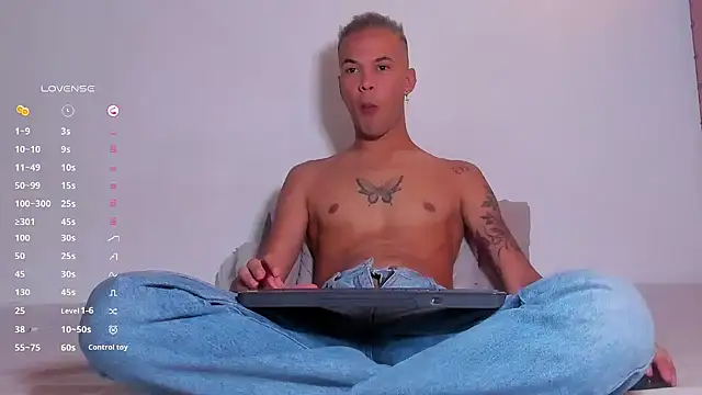 Jeremmy Love online show from April 8, 8:31 pm