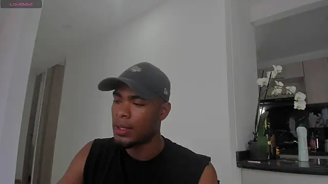 Snapshot of Fer_montanna chatting on December 13, 10:26 pm Fer montanna online show from December 13, 10:26 pm