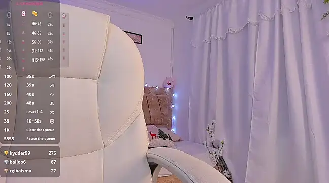 soy aly moon online show from January 26, 5:23 am