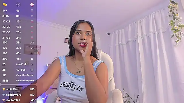 soy aly moon online show from March 6, 5:46 am