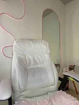 Sofi BBW online show from February 5, 12:43 pm