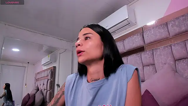 miadiamondd online show from September 23, 12:08 pm