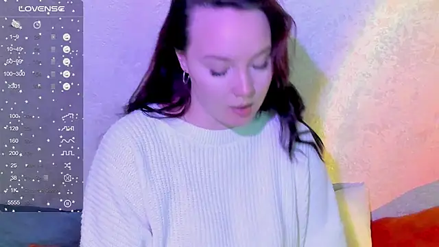 Snapshot of maya_suun chatting on January 18, 1:31 am maya suun online show from January 18, 1:31 am