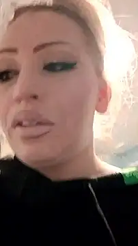 barbieinbondage7 online show from June 19, 5:12 am