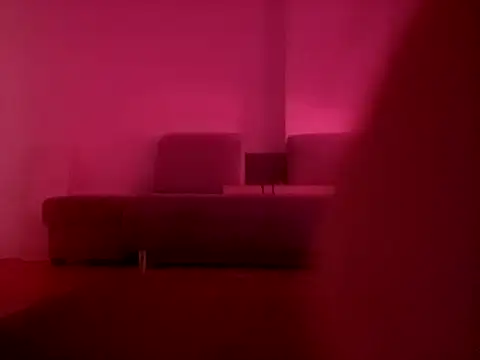 sandrahoeslut online show from March 11, 12:06 pm