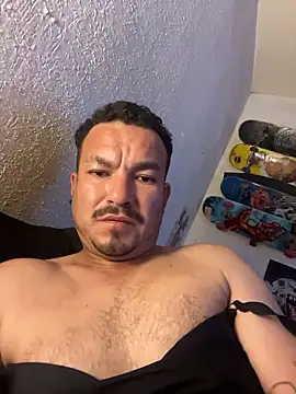 paullliliu online show from January 7, 12:51 pm