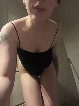 Molli Luv online show from January 14, 5:07 pm