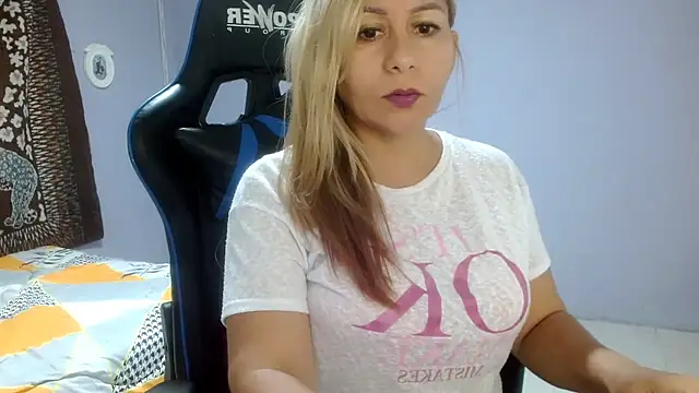 mariana0x online show from March 5, 12:05 am