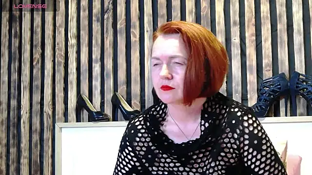 Snapshot of Alis_Lovi chatting on May 30, 6:05 pm Alis Lovi online show from May 30, 6:05 pm