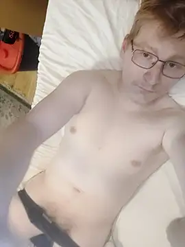 Snapshot of Arttuforyounakedboy chatting on March 16, 1:04 pm Arttuforyounakedboy online show from March 16, 1:04 pm