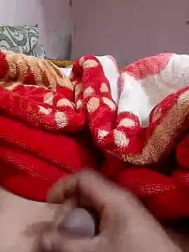 Snapshot of mhmia chatting on February 8, 8:32 pm mhmia online show from February 8, 8:32 pm