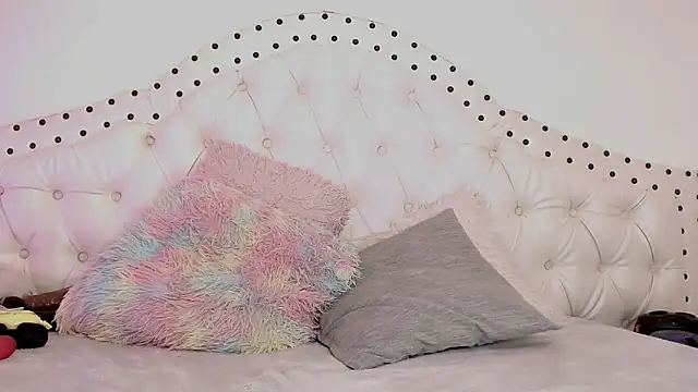 isabelajonesgl online show from October 23, 5:23 pm