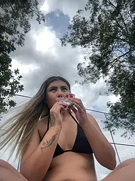 MeganCrow online show from January 10, 7:15 pm