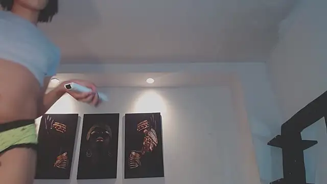 kaiataylor online show from September 12, 5:51 am