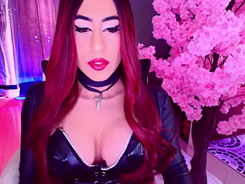 latexgoddes online show from October 1, 4:13 pm