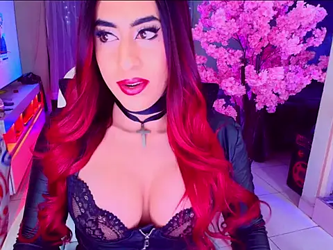 latexgoddes online show from November 27, 1:18 am