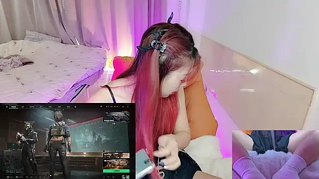 Snapshot of Song_99 chatting on November 9, 3:49 am Song 99 online show from November 9, 3:49 am