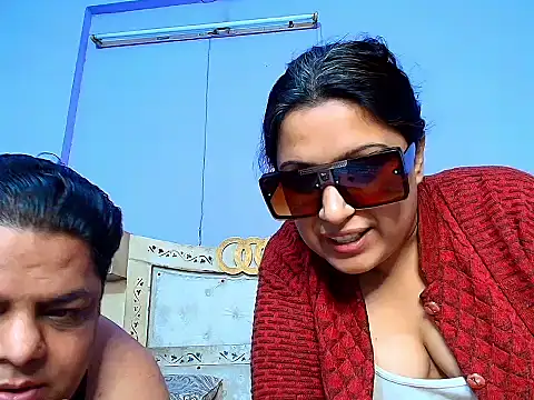 Snapshot of Sophia_James chatting on February 5, 6:37 pm Sophia James online show from February 5, 6:37 pm