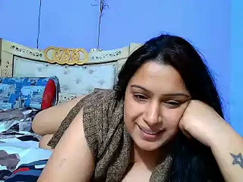 Snapshot of Sophia_James chatting on February 27, 3:48 pm Sophia James online show from February 27, 3:48 pm