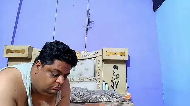 Snapshot of Sophia_James chatting on March 19, 5:06 pm Sophia James online show from March 19, 5:06 pm