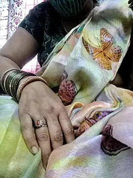 Snapshot of laxmitelugu78 chatting on March 11, 11:44 am laxmitelugu78 online show from March 11, 11:44 am