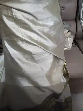 Snapshot of laxmitelugu78 chatting on November 3, 9:10 am laxmitelugu78 online show from November 3, 9:10 am