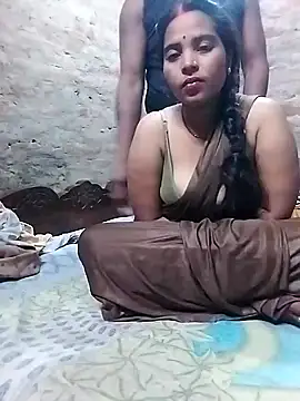 Snapshot of Simrandeshipp chatting on January 26, 5:13 pm Simrandeshipp online show from January 26, 5:13 pm