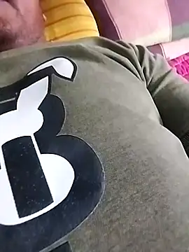 Snapshot of Simrandeshipp chatting on February 28, 7:05 am Simrandeshipp online show from February 28, 7:05 am