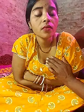 Snapshot of Simrandeshipp chatting on March 12, 6:00 pm Simrandeshipp online show from March 12, 6:00 pm