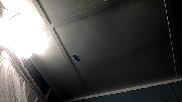 sexyhotstud12 online show from December 23, 2:42 am