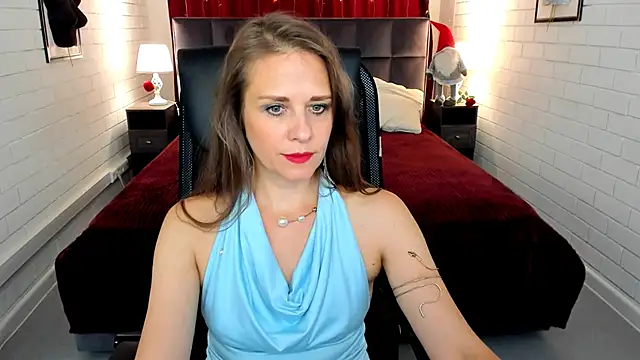 EmiliaBedy online show from July 1, 9:22 am