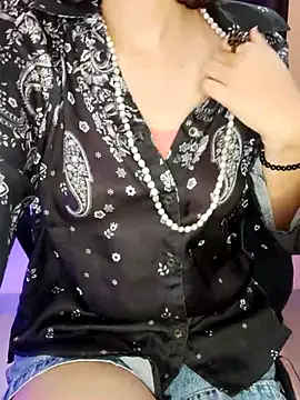 Aapsara  online show from January 31, 5:10 pm