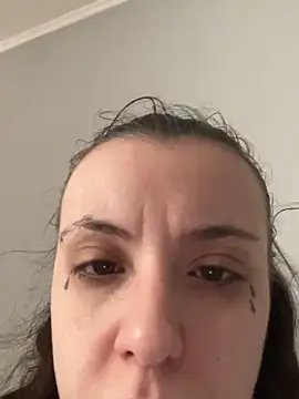 bunnythetailor online show from March 2, 12:23 pm