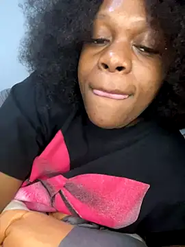 Boneca25 online show from December 22, 10:23 am