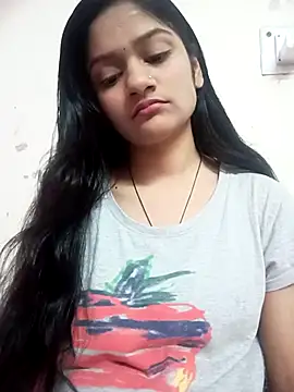 Tanu-00 online show from October 6, 4:37 pm
