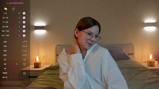 ElvinaBestwick online show from February 25, 6:53 pm