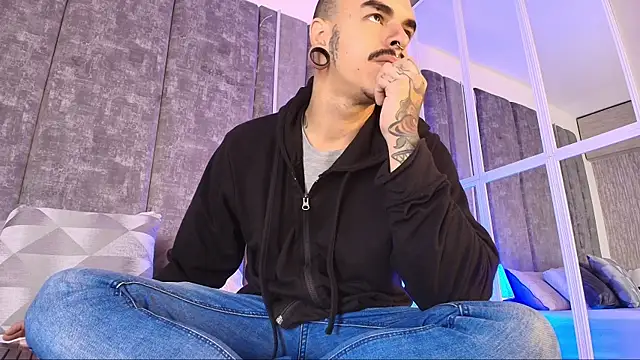 kaletattoo online show from April 8, 11:10 am