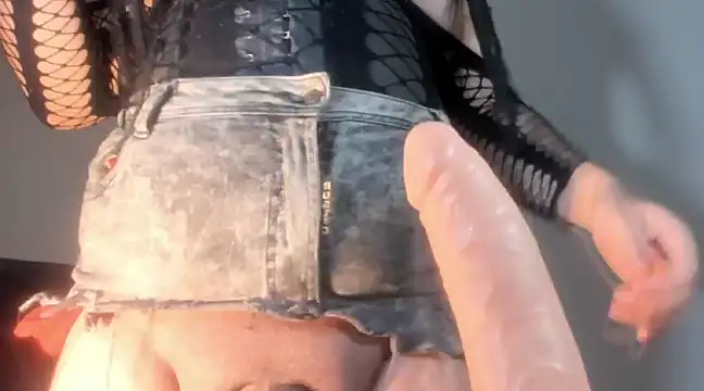 dolce lorens online show from February 7, 6:56 am