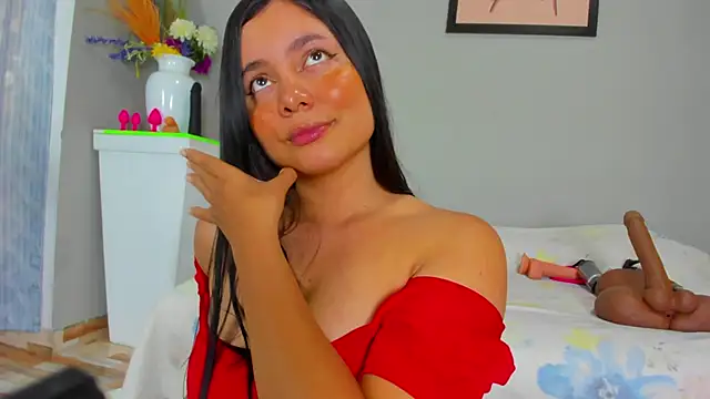 evaa greey online show from November 21, 8:07 pm