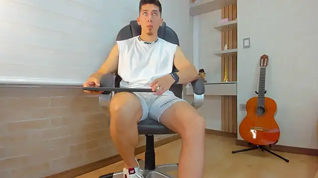 Tombarden online show from December 21, 7:21 pm