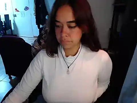 anyablack2 online show from September 24, 4:49 am