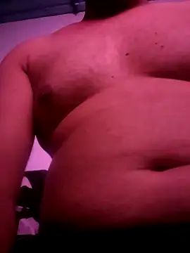 Snapshot of pdesangr chatting on February 4, 9:49 am pdesangr online show from February 4, 9:49 am