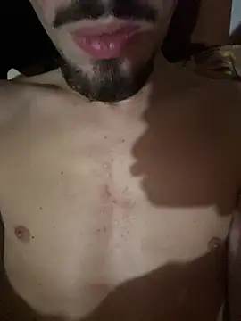 Snapshot of Napoletanobono10 chatting on February 27, 2:55 am Napoletanobono10 online show from February 27, 2:55 am