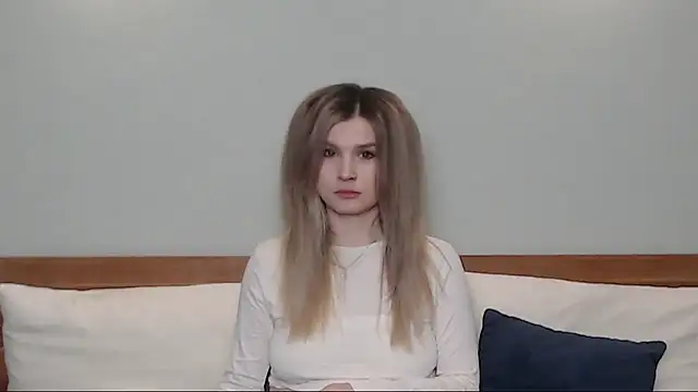 Snapshot of Chloe_Addison chatting on February 11, 1:41 am Chloe Addison online show from February 11, 1:41 am