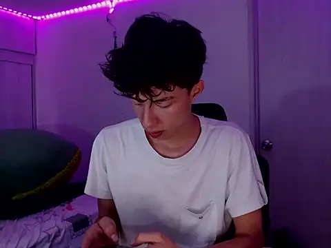 Juanmres online show from February 11, 3:39 pm