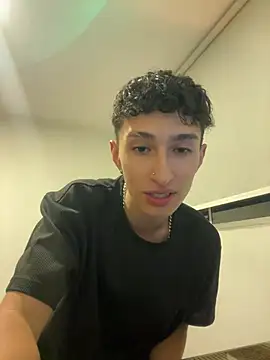 iKrofur online show from January 29, 6:22 am