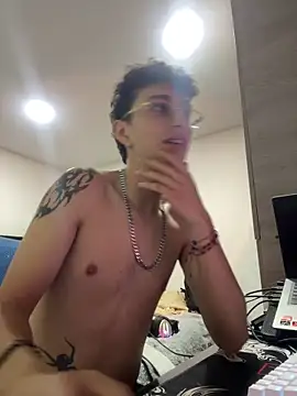 iKrofur online show from March 19, 12:48 am