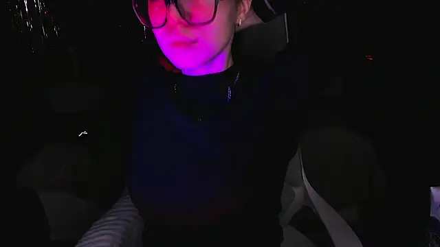 Alikka Shykitty online show from March 9, 1:15 pm