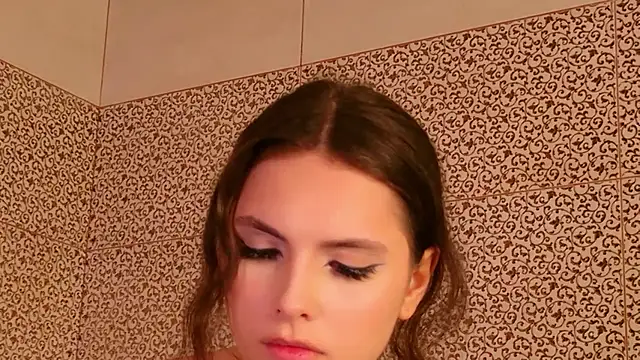 GIGI DAV online show from October 16, 9:54 am